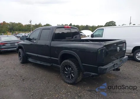 2004 Dodge Ram 1500 Slt/Laramie z USA, uszkodzony, nr VIN 1D7HU18D74J261359